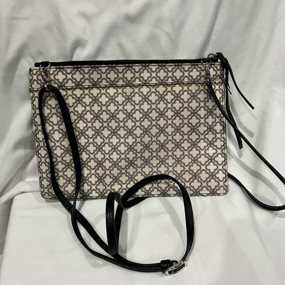 Brighton Initially Yours Heartburst Pouch White Multi Purse Crossbody - Picture 2 of 7